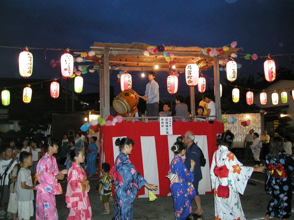 苅宿町会盆踊り2004 5