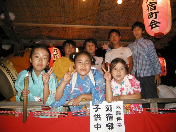 苅宿町会盆踊り2004 15