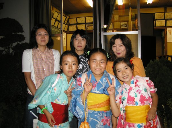 苅宿町会盆踊り2004 16